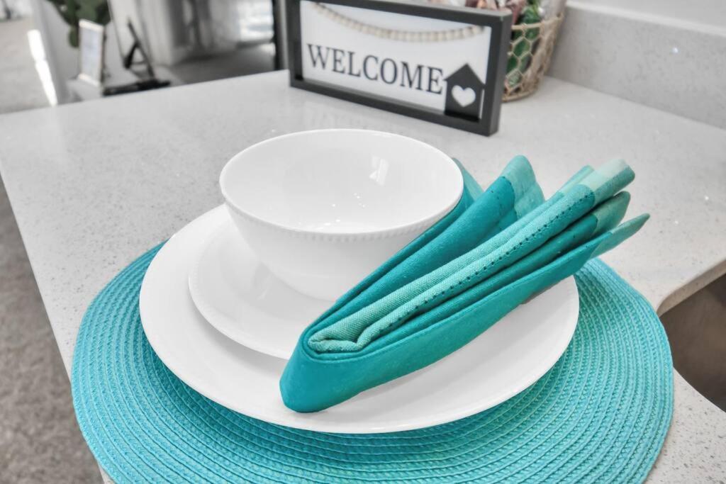Chic Retreat-Walk To Nrg-Pool Apartment Houston Ngoại thất bức ảnh