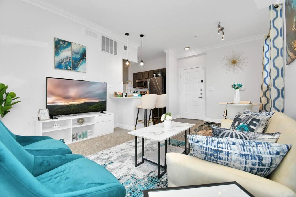 Chic Retreat-Walk To Nrg-Pool Apartment Houston Ngoại thất bức ảnh
