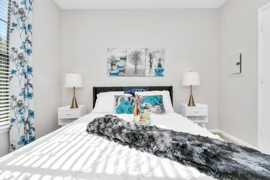 Chic Retreat-Walk To Nrg-Pool Apartment Houston Ngoại thất bức ảnh